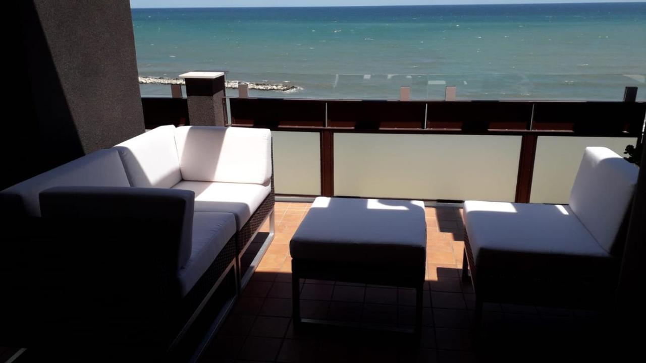 Rosa Di Mare Apartment Бари Екстериор снимка